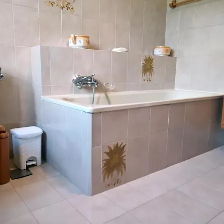 Cjase Prenoni Madrisio